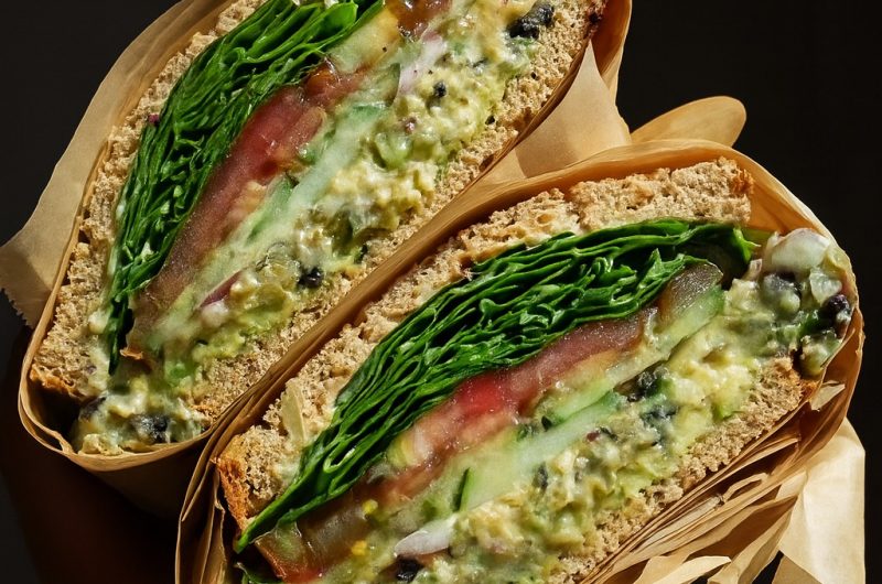 The BEST Chickpea Salad Sandwich (Vegan "Tuna")
