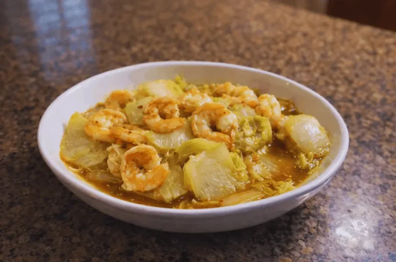 Super Quick Stir-Fried Napa Cabbage with Shrimp