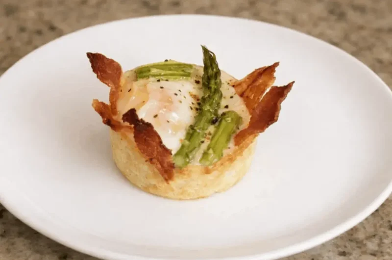 Easy Asparagus and Bacon Egg Muffins